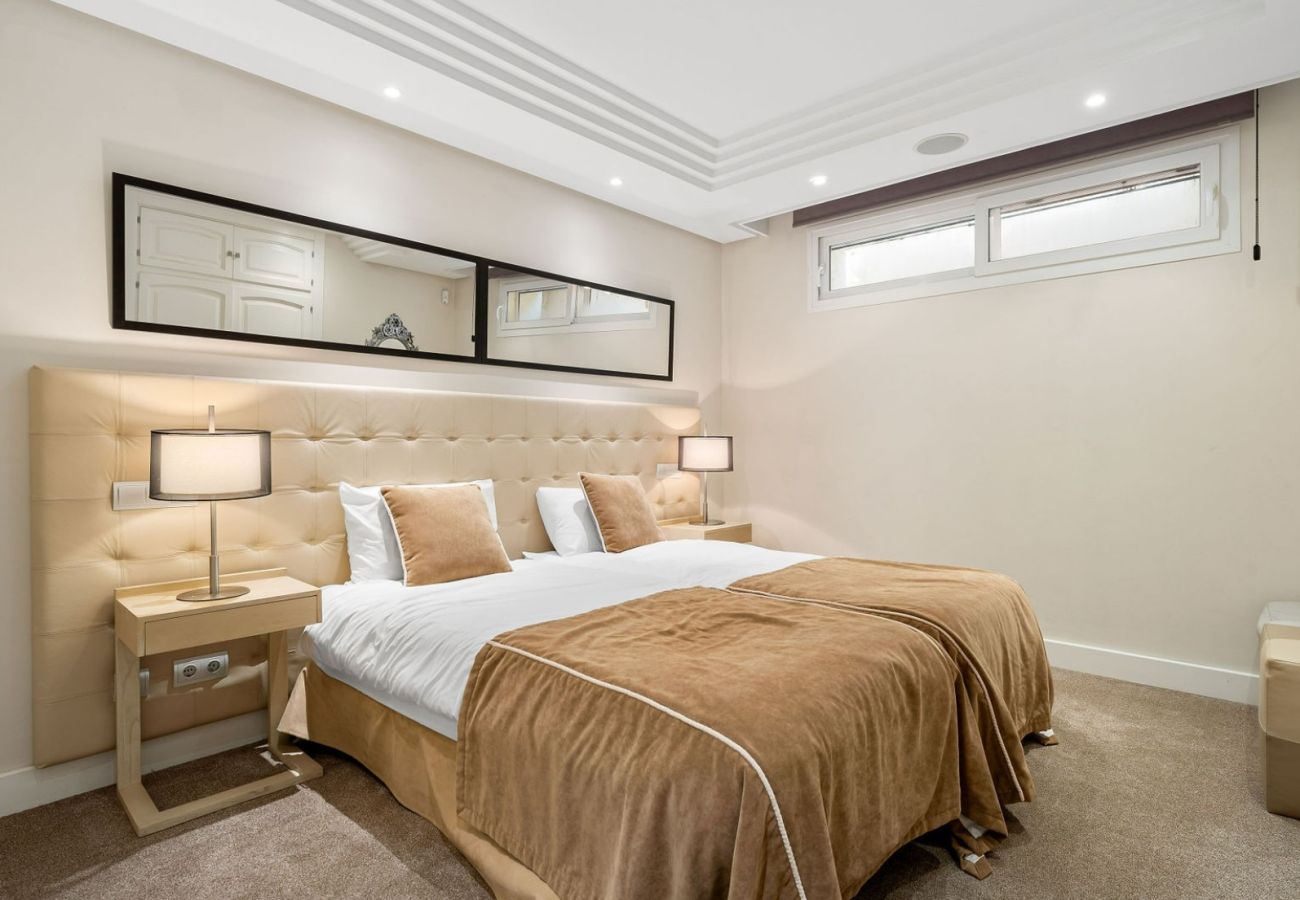 Villa i Nueva andalucia - Villa Las Brisas