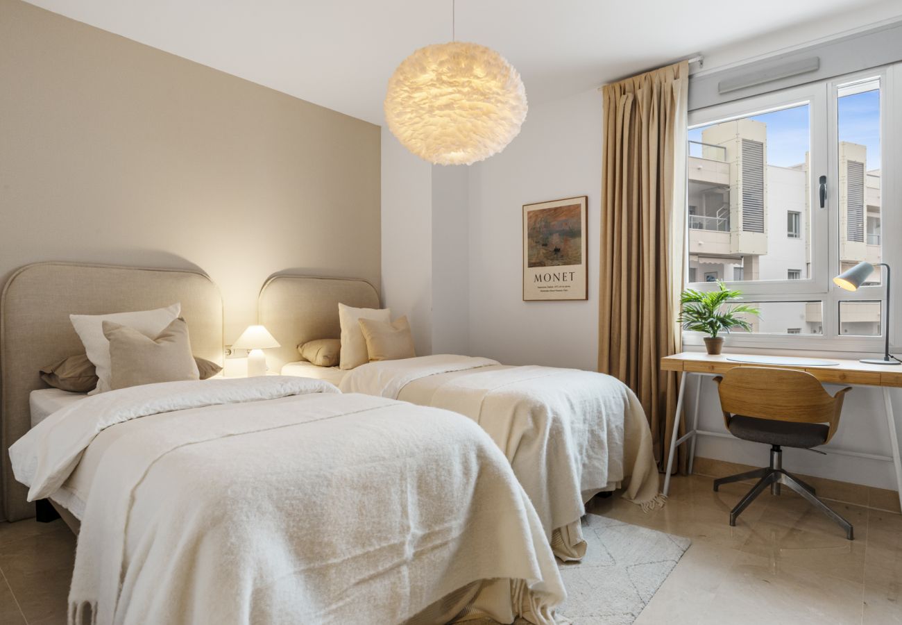 Lägenhet i Marbella - San Pedro Beachside Apartment