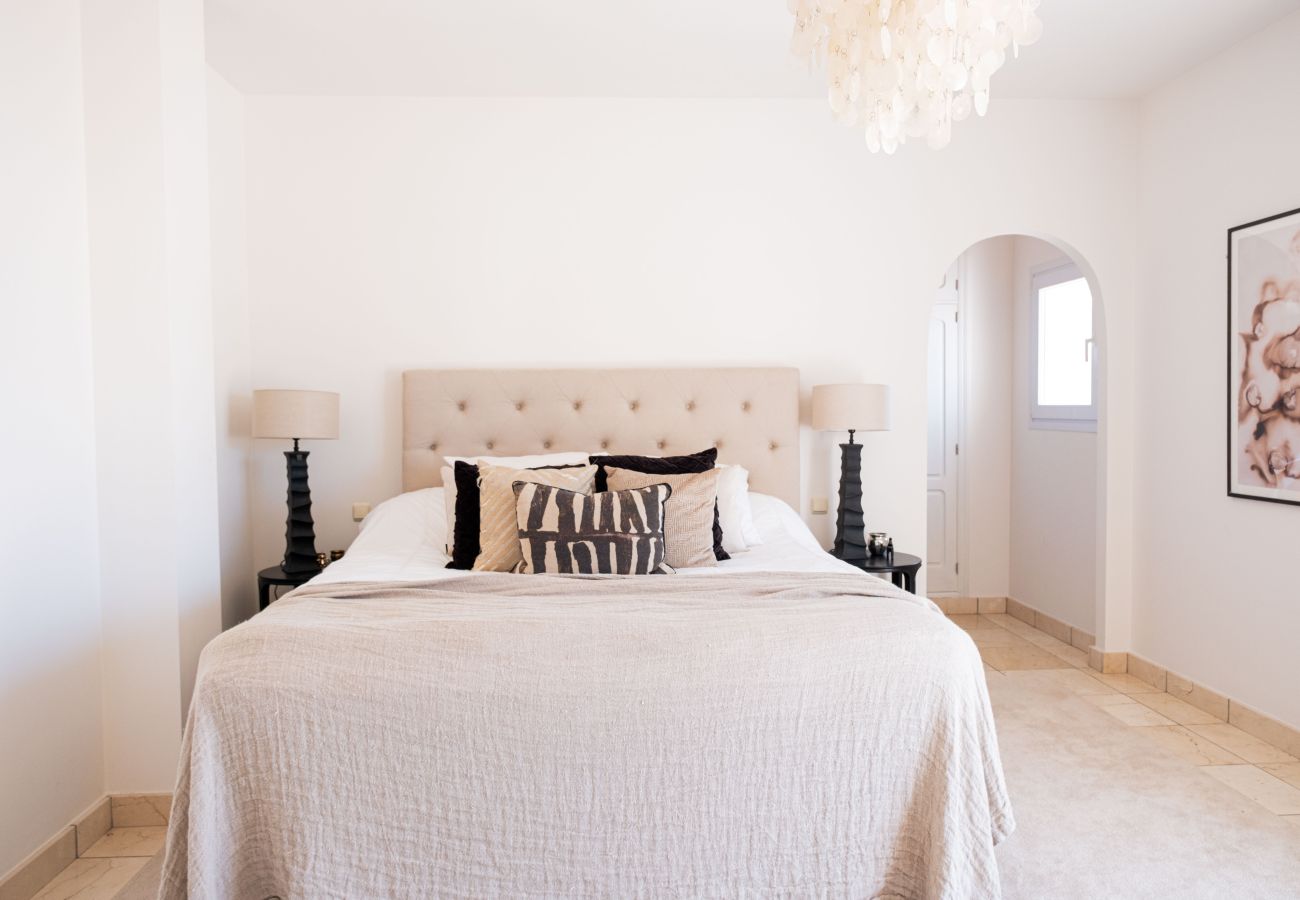 Villa i San Pedro de Alcántara - Villa Limones | Luxury Beachside Villa 