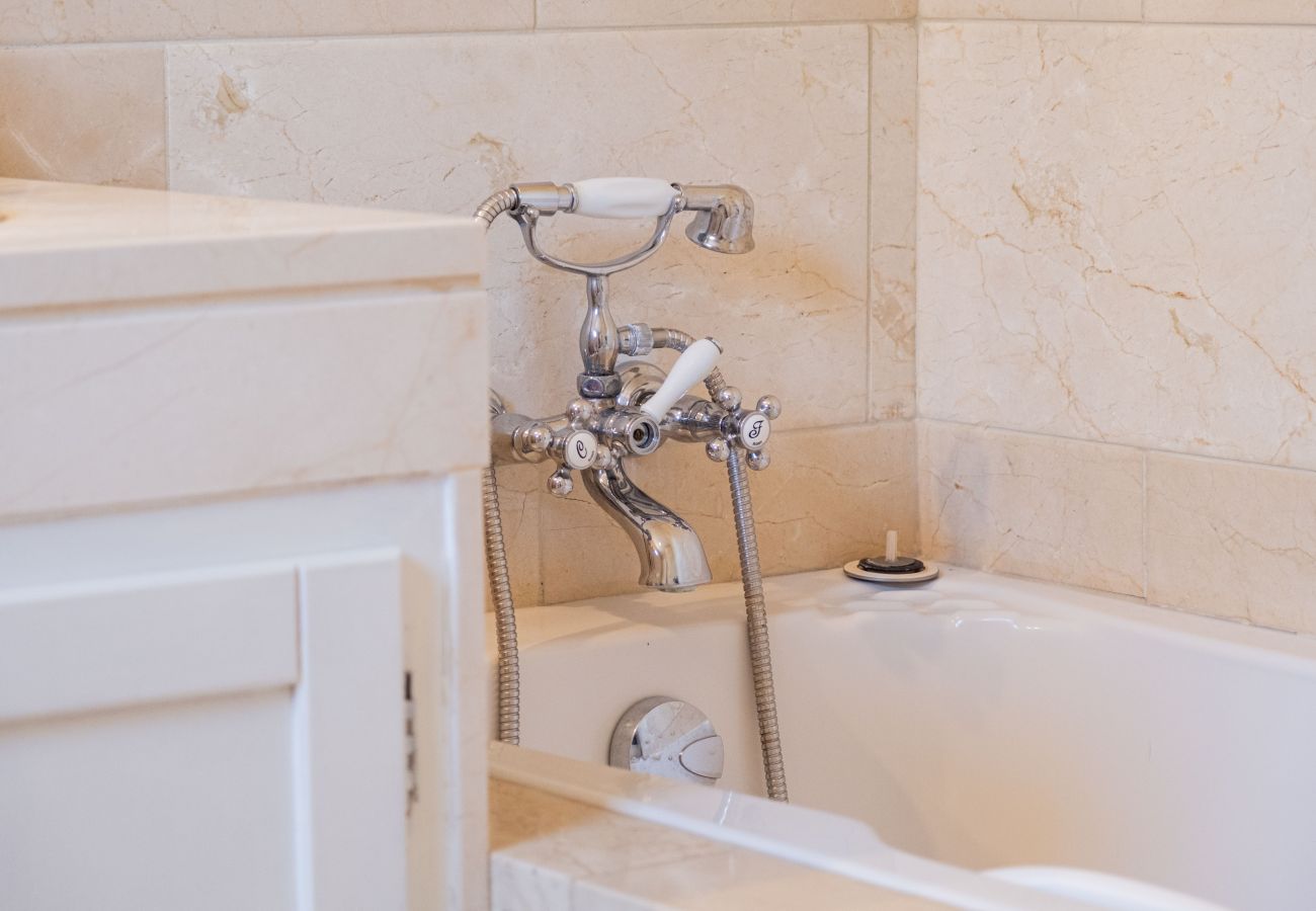 Villa i San Pedro de Alcántara - Villa Limones | Luxury Beachside Villa 