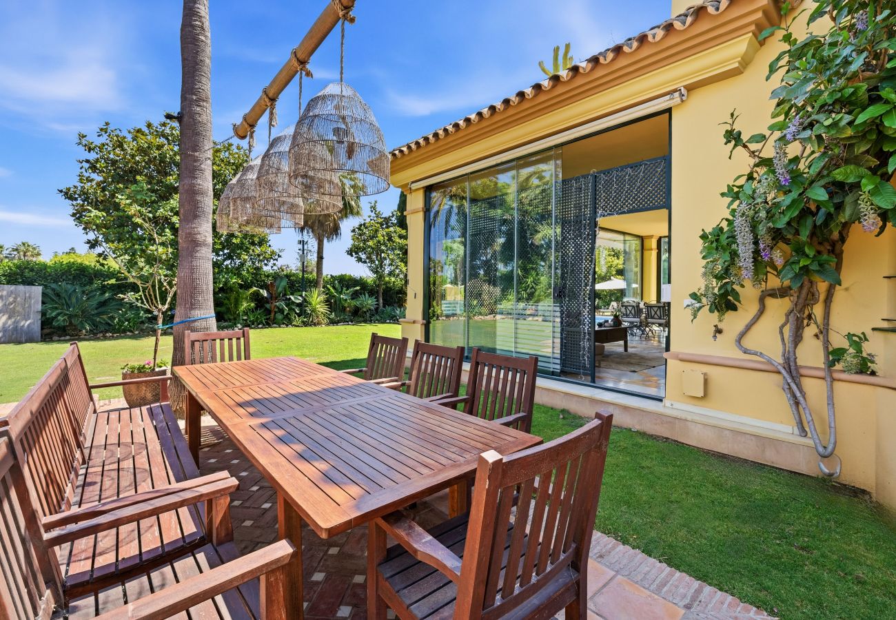 Villa i San Pedro de Alcántara - Villa Amarilla