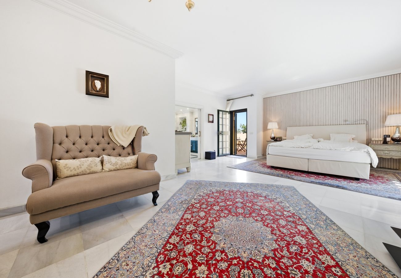 Villa i San Pedro de Alcántara - Villa Amarilla